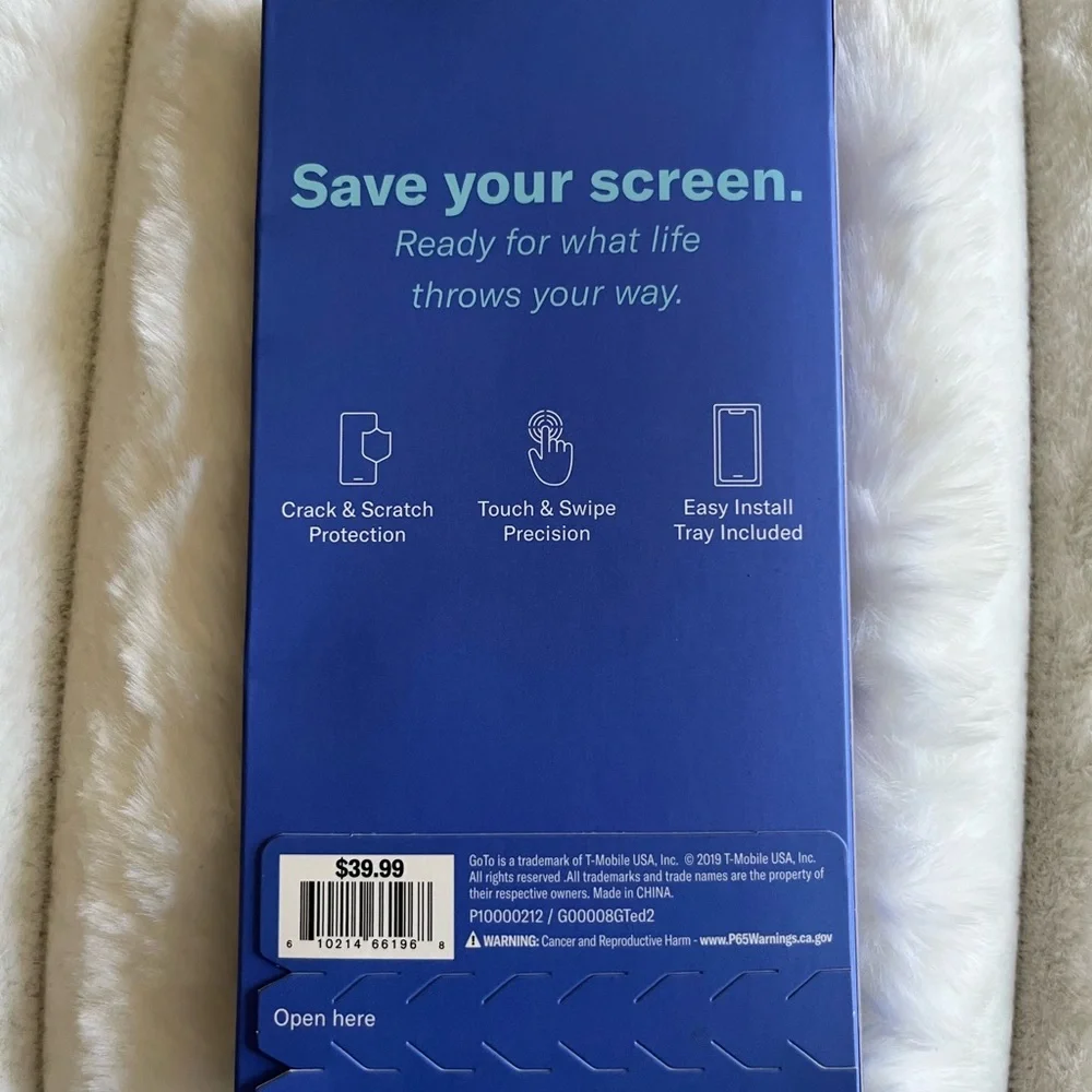 Go-To Blue Screen Protector for iPhone SE (2020)